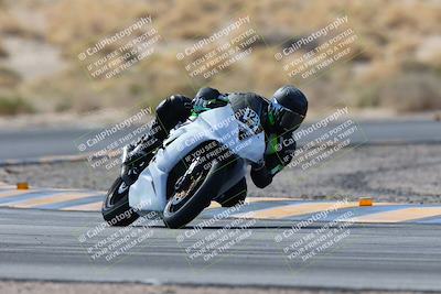 media/Feb-04-2024-SoCal Trackdays (Sun) [[91d6515b1d]]/3-Turn 5 (1045am)/